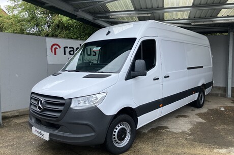 2021 Mercedes&ndash;Benz Sprinter 315 L3H2 Progressive