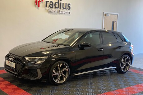 Audi A3 2.0 TDI 35 S line Sportback S Tronic Euro 6 (s/s) 5dr (Hatchback)