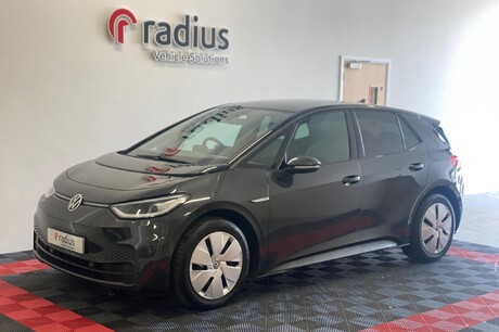 Volkswagen ID.3 Pro Performance 58kWh Family Auto 5dr (Hatchback)
