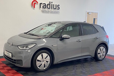 Volkswagen ID.3 Pro Performance 58kWh Family Auto 5dr (Hatchback)