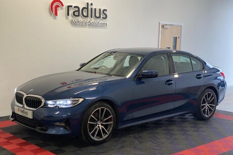 BMW 3 Series 2.0 320d MHT Sport Auto Euro 6 (s/s) 4dr (Saloon)