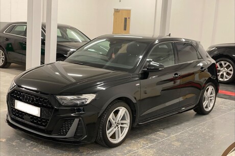 Audi A1 1.0 TFSI 25 S line Sportback Euro 6 (s/s) 5dr (Hatchback)