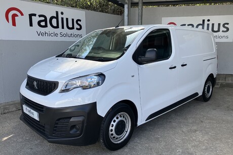 2022 Peugeot Expert 1000 Professional Premium Van