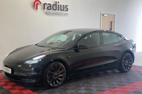 Tesla Model 3 (Dual Motor) Performance Auto 4WDE 4dr (Performance Upgrade) (Saloon)