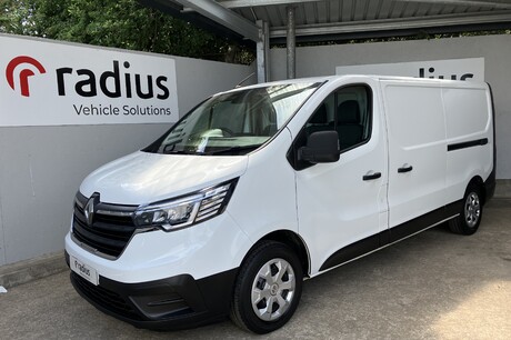 2022 Renault Trafic LL30 Blue 130 Business Van