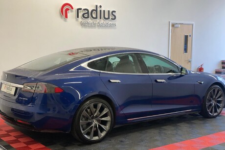 Tesla Model S (Dual Motor) Long Range Plus Auto 4WDE 5dr (Hatchback)