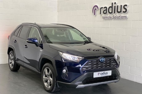 Toyota RAV4 2.5 VVT-h Design CVT Euro 6 (s/s) 5dr (SUV)