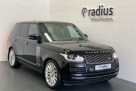 Land Rover Range Rover 4.4 SD V8 Vogue SE Auto 4WD Euro 6 (s/s) 5dr (SUV)